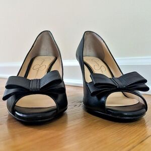 Classic Black Bow Leather Jessica Simpson Peep Toe Heel Wedges
